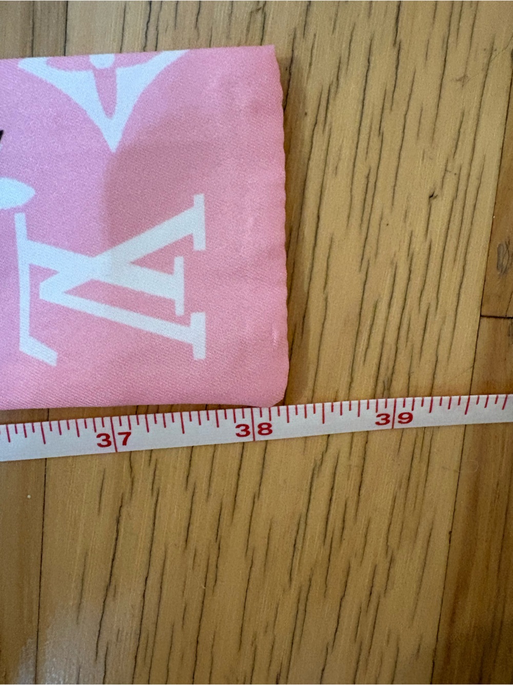 Pink White Monogram Silk Twilly with Beige Strap Motifs - Picture 4 of 4